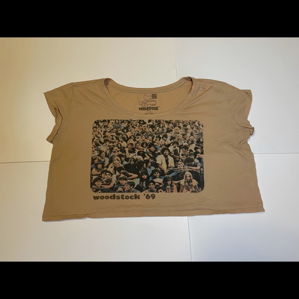 Woodstock 69 crop top women’s size large